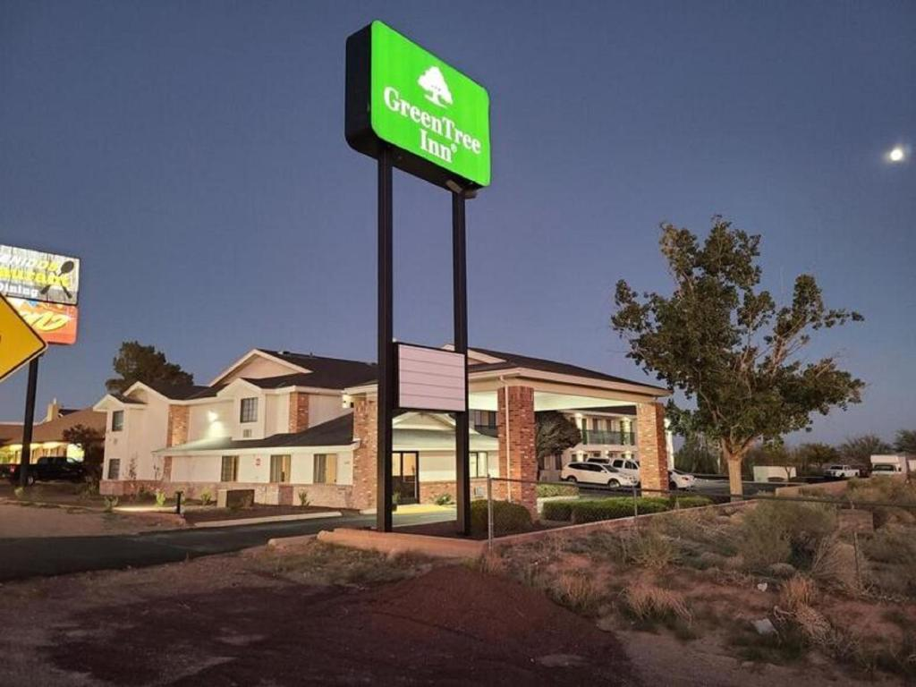 Green Tree Inn - Holbrook, AZ photo 1