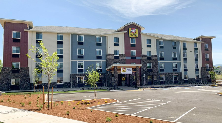 My Place Hotel - Medford, OR photo 1