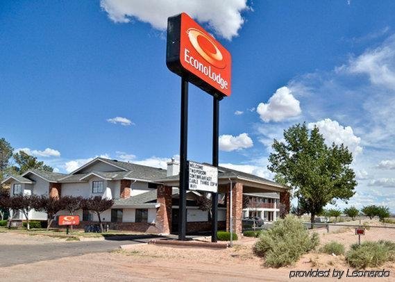 Golden Inn (Former Econo Lodge) - Arizona photo 1